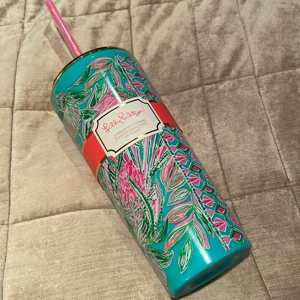 NWT Lilly Pulitzer 24 Oz. Tropical Floral Coffee Tea Water Tumbler w/Straw